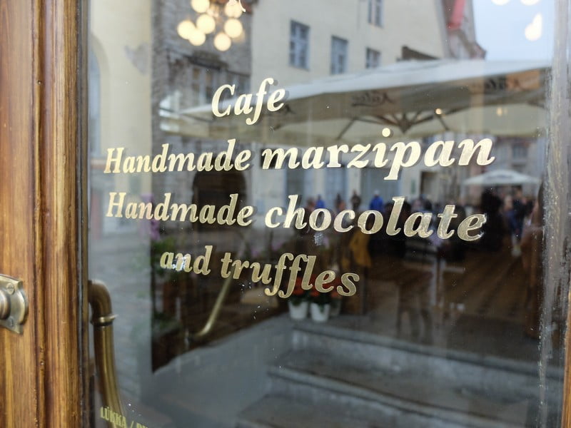Estonya'nın tarihi kahve durağı: Maiasmokk Cafe'de 27